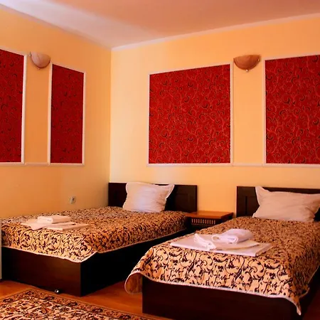 Ryor Hotel - Breakfast&Free Parking