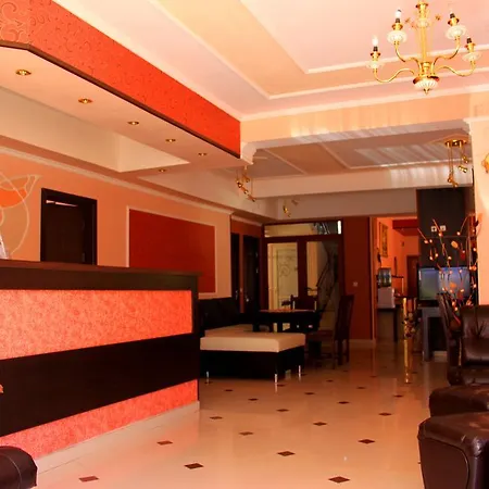 Hotel Ryor Hotel - Breakfast&Free Parking