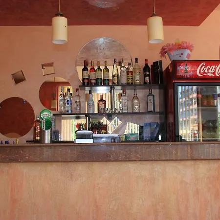Hotel Ryor Hotel - Breakfast&Free Parking