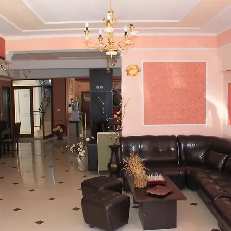 Ryor - Restaurant & Free Parking Sunny Beach