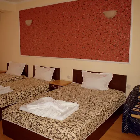 Ryor Hotel - Breakfast&Free Parking 3* Sunny Beach