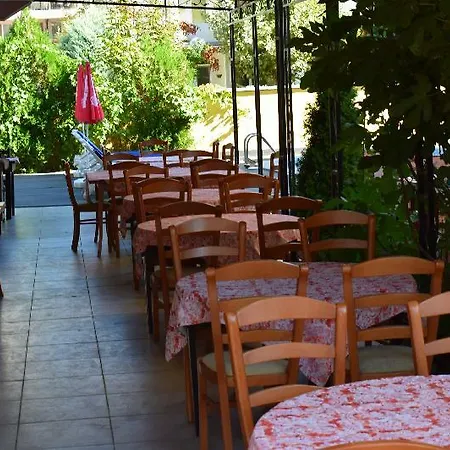Hotel Ryor - Restaurant & Free Parking Sunny Beach