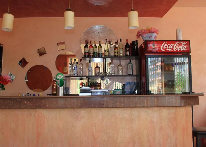 Hotell Ryor - Breakfast And Free Parking