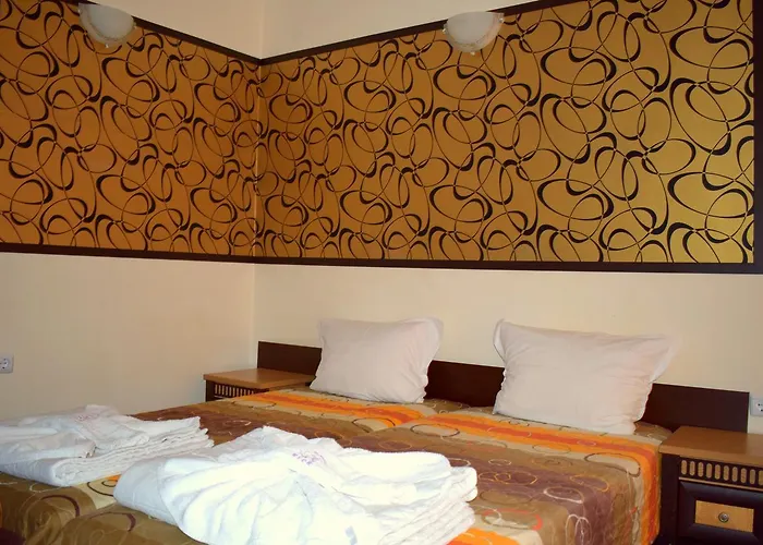 Ryor - Breakfast And Free Parking Hotell