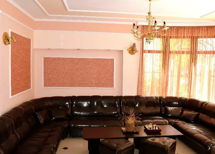 Ryor - Breakfast And Free Parking Slăntjev Brjag